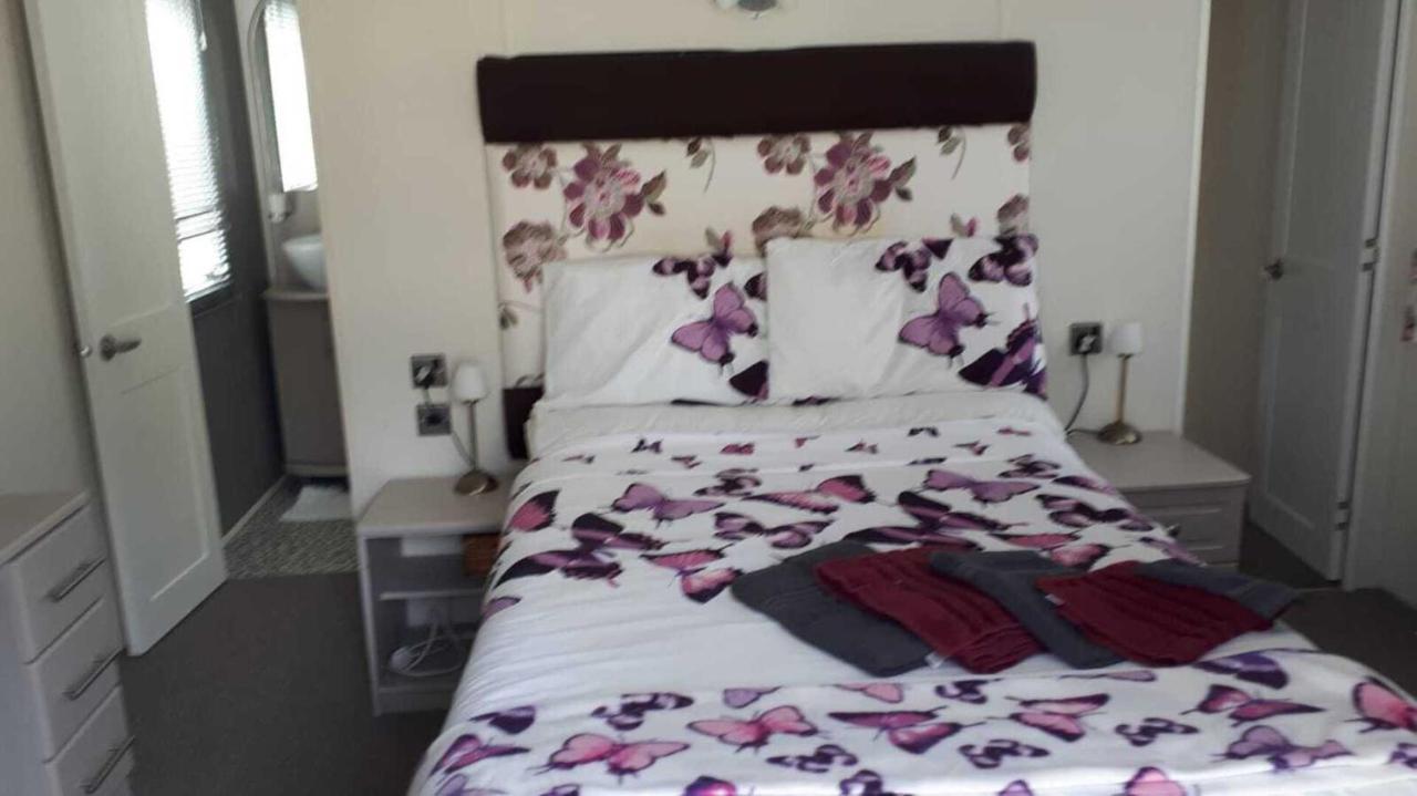 Summer Lodge Luxury Caravan In Hastings Free Wifi Exterior photo